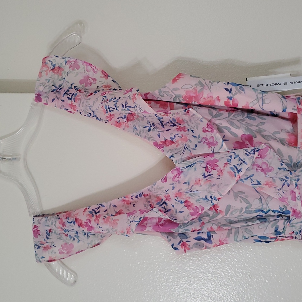 Emma & Michelle Floral Dress Size M NWT